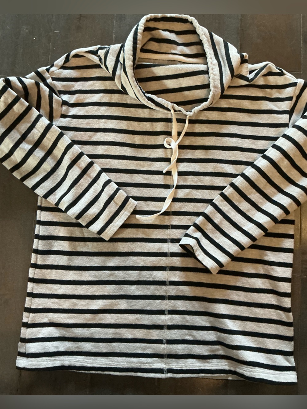 LOFT Striped Sweater Women’s Small Black Cream Lightweight Pullover
